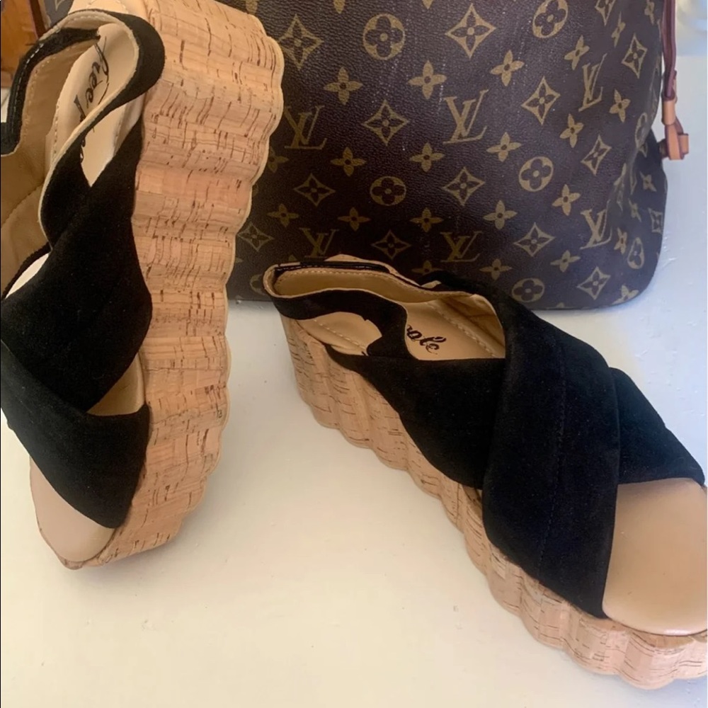 Free people platform black sandal style